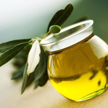 Olio extravergine di oliva, proprietà, caratteristiche e benefici per la salute